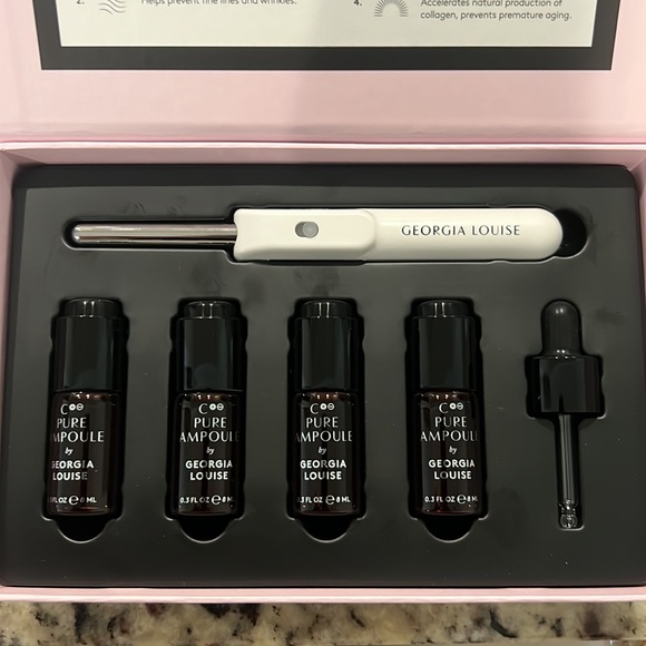 C+- Pure Ampoules Plus Iconic Wand - Picture 2 of 3